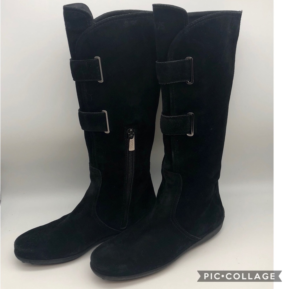 Tods 37/7  Black Suede Flat buckle boots